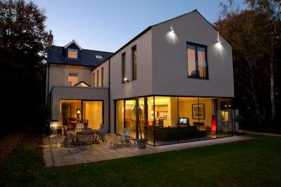 Extension Brings the Outside In to Victorian House