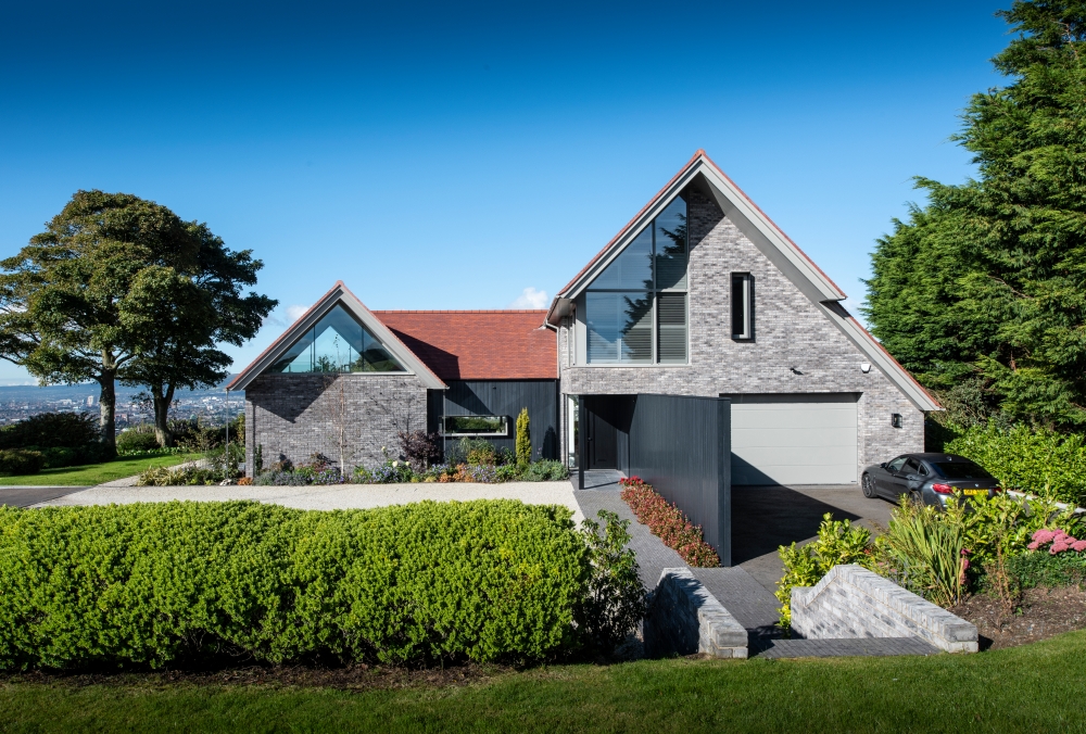 belgian-style-barn-located-on-an-elevated-site-with-panoramic-views-16 belgian-style-barn-located-on-an-elevated-site-with-panoramic-views-16