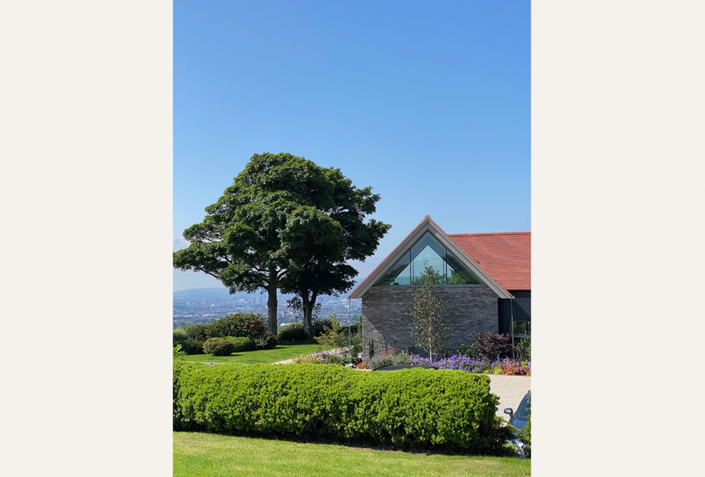 belgian-style-barn-located-on-an-elevated-site-with-panoramic-views-19 belgian-style-barn-located-on-an-elevated-site-with-panoramic-views-19