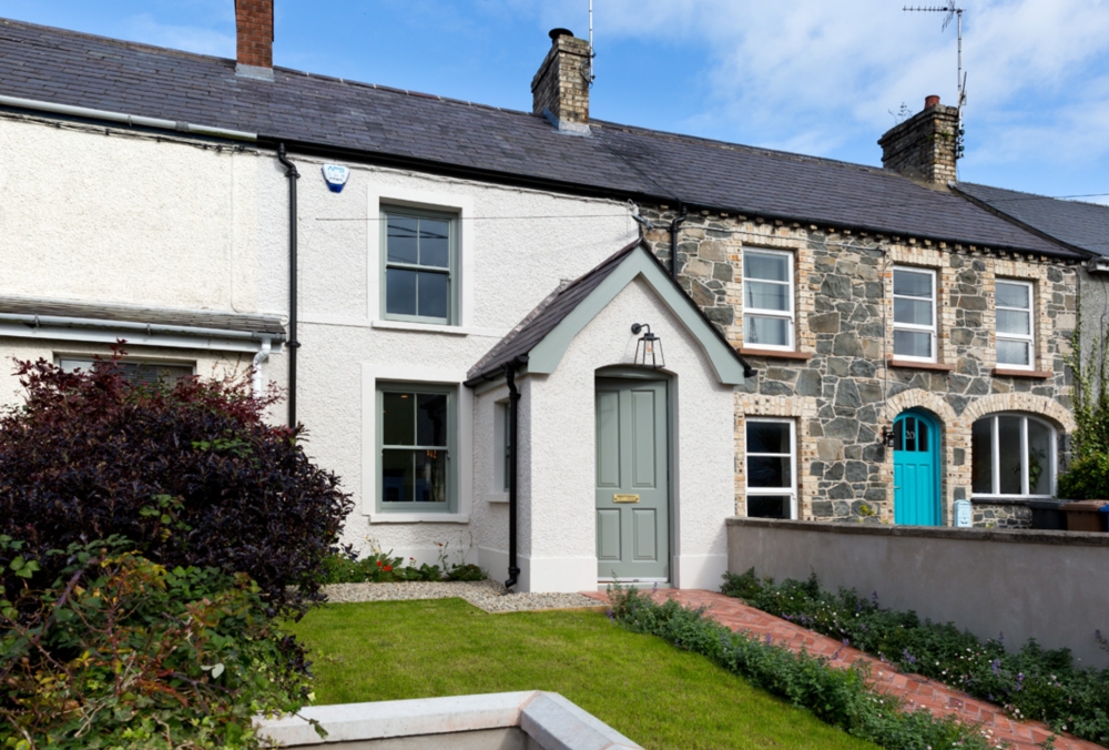 Contemporary Cottage Contemporary Cottage