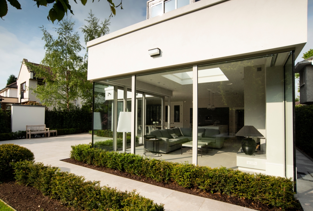 city-house-with-modern-rear-8 city-house-with-modern-rear-8