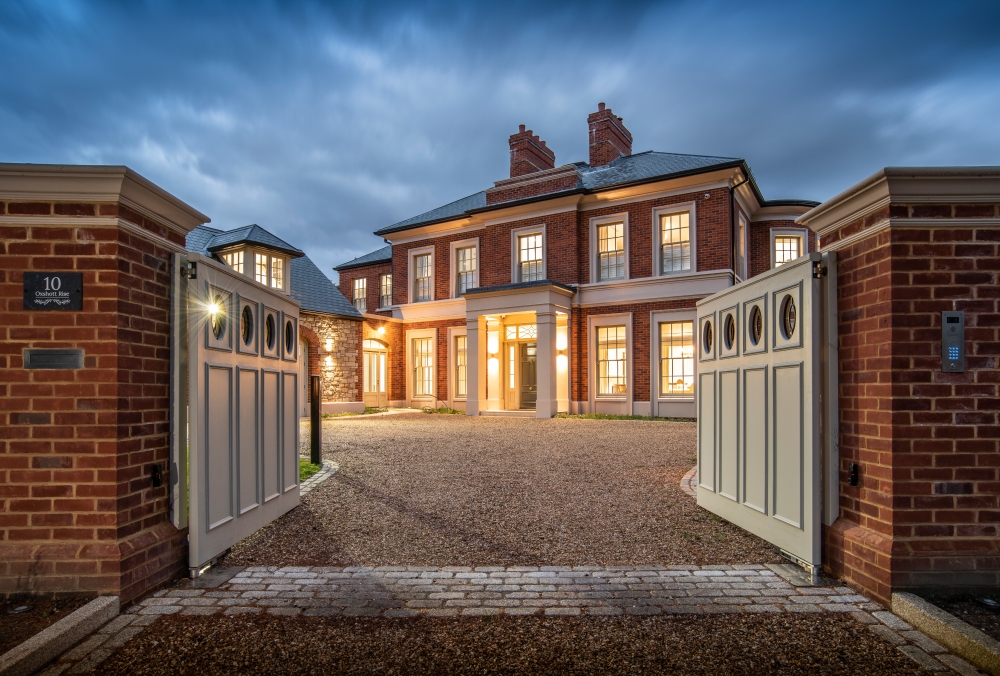 new-family-home-on-oxshott-rise-cobham-surrey-4