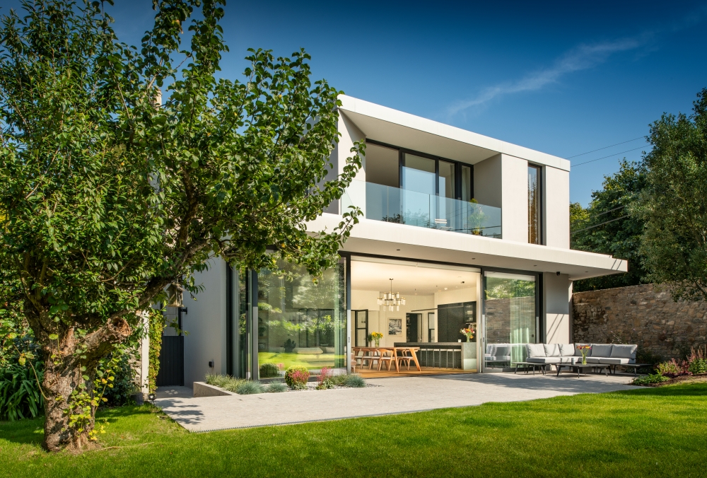 a_light_filled_modern_addition_01 a_light_filled_modern_addition_01