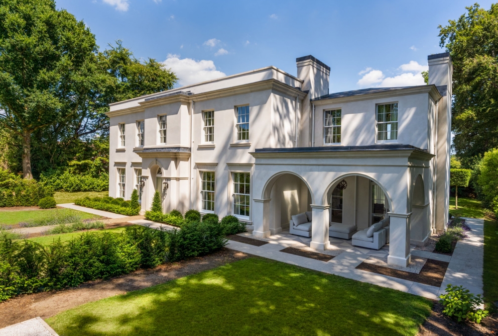 Splendid New Country House Near Henley Splendid New Country House Near Henley