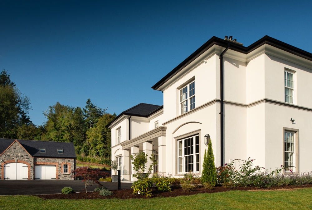 Hilltop Classical Country House with Panoramic Views Hilltop Classical Country House with Panoramic Views