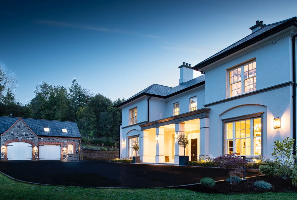 Hilltop Classical Country House with Panoramic Views