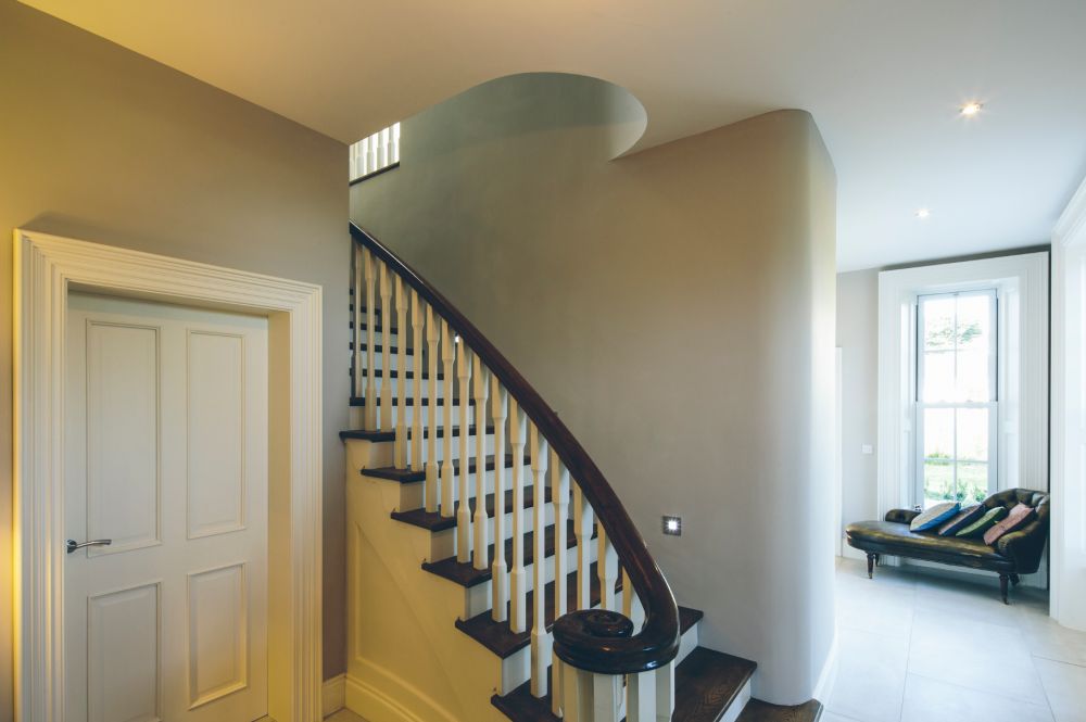 modest_simple_classical_family_home_9 modest_simple_classical_family_home_9