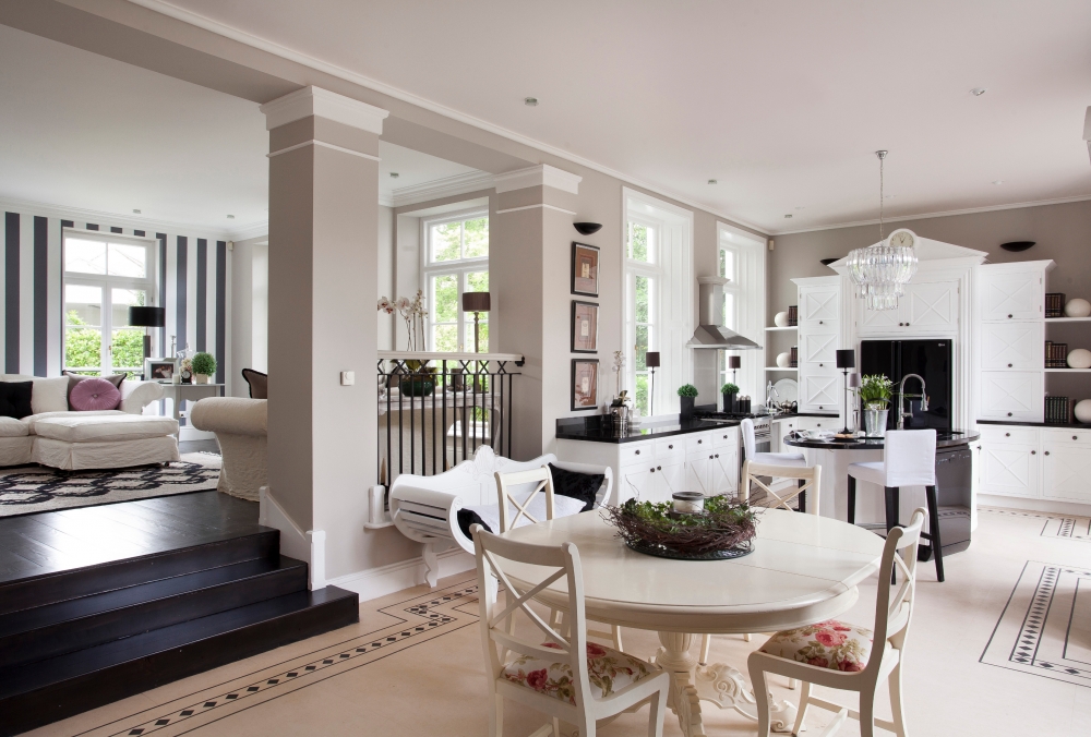 italian-inspired-mansion-12 italian-inspired-mansion-12
