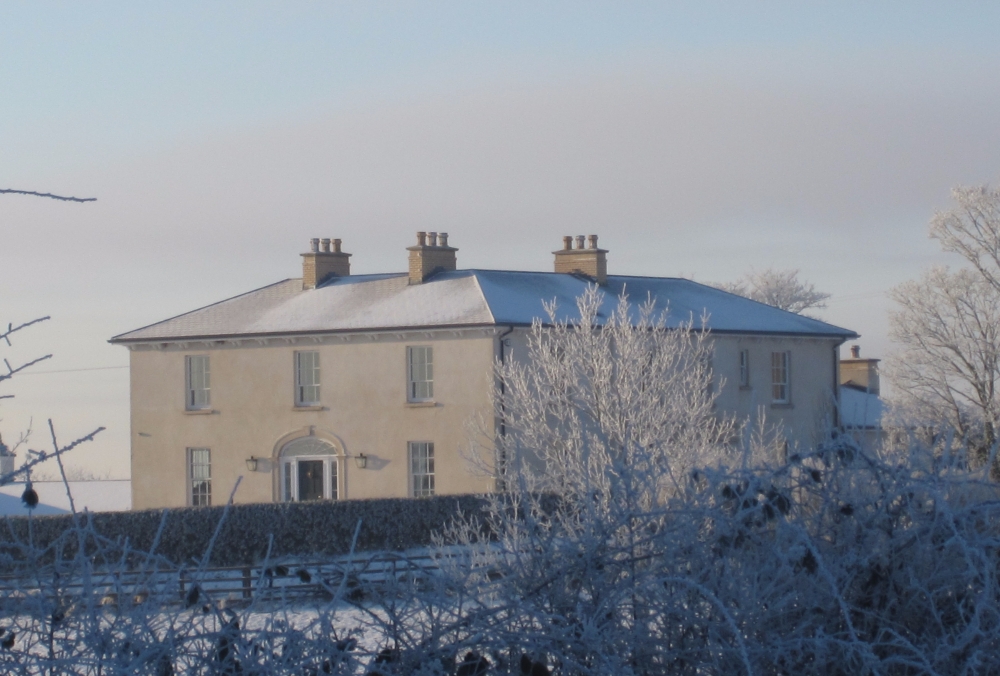 A Frosty Morning at This Neo-Georgian Country House