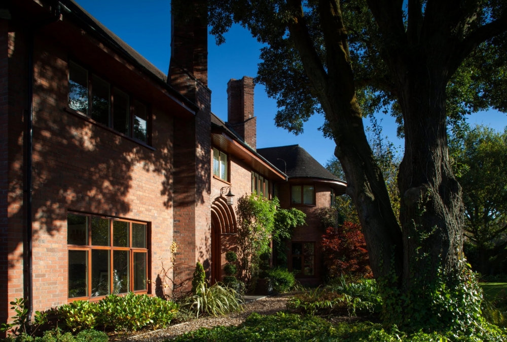 grand_replica_linen_house_with_barrel_vaulted_archway_11 grand_replica_linen_house_with_barrel_vaulted_archway_11