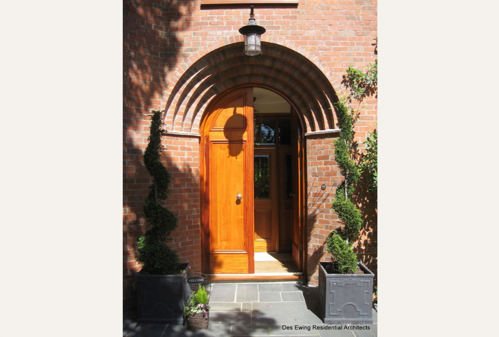 grand_replica_linen_house_with_barrel_vaulted_archway_13 grand_replica_linen_house_with_barrel_vaulted_archway_13