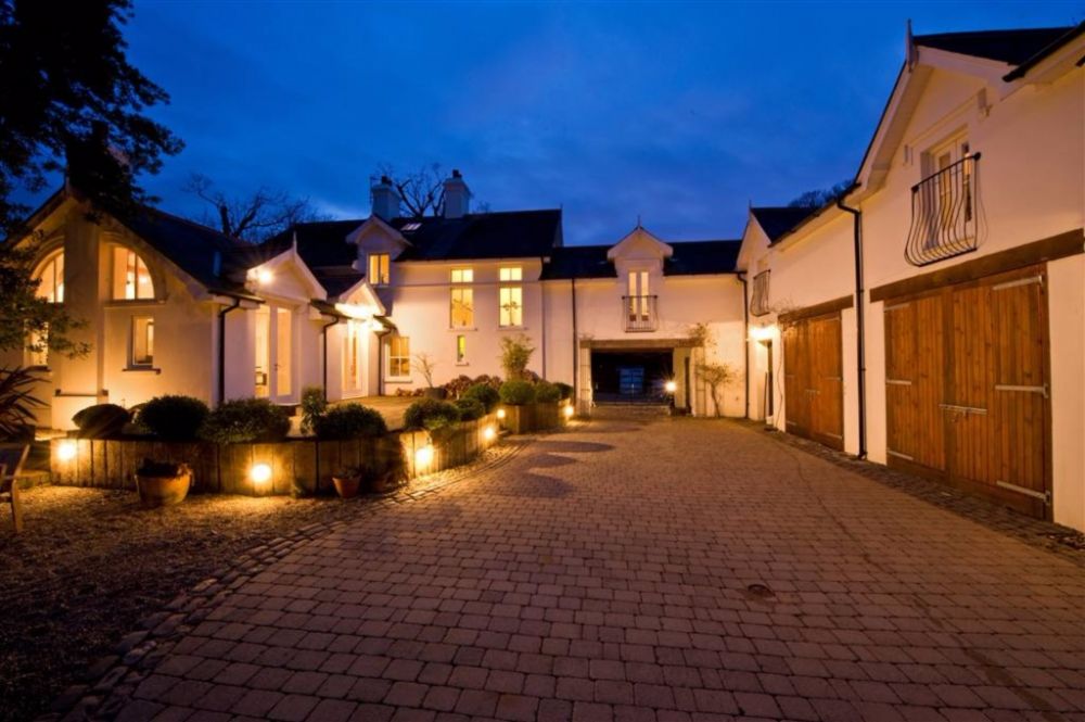 gentlemans_residence_2 gentlemans_residence_2