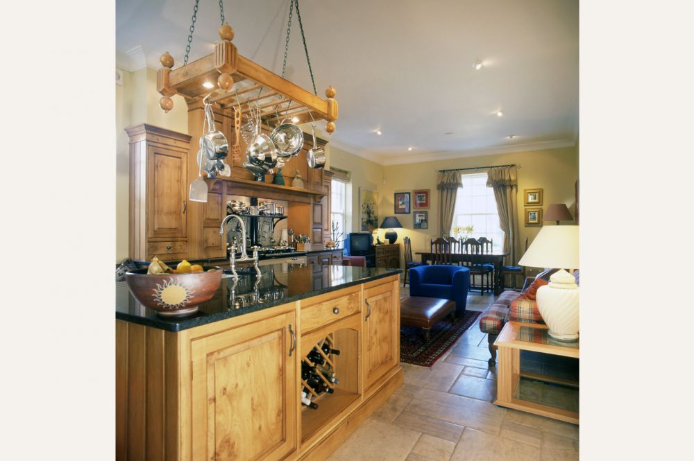 georgian_style_villa_with_rustic_brick_5 georgian_style_villa_with_rustic_brick_5
