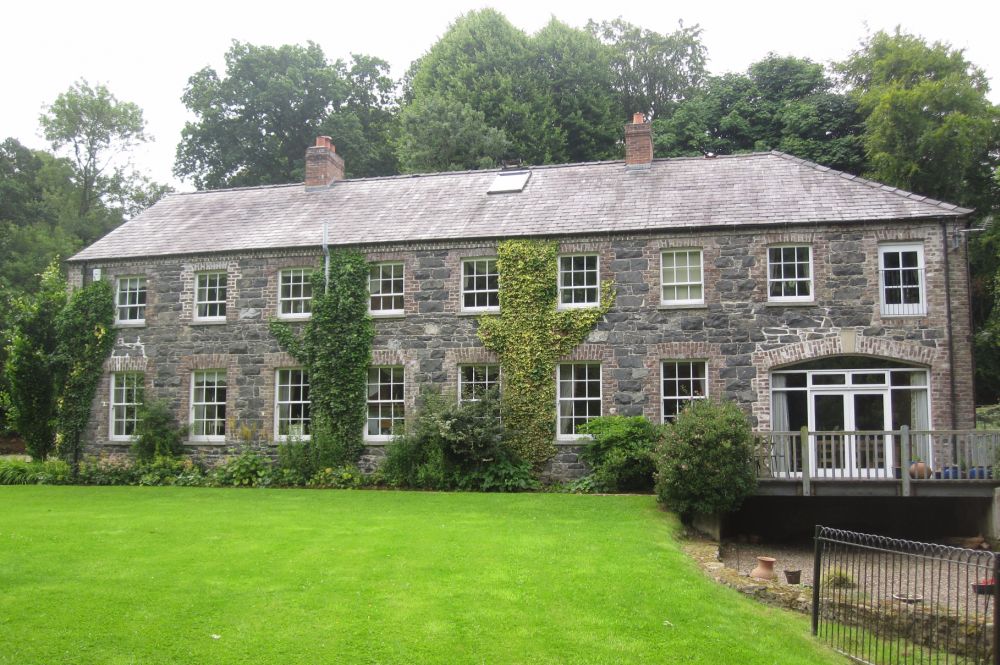 conversion_of_former_beetling_mill_into_family_home_1 conversion_of_former_beetling_mill_into_family_home_1
