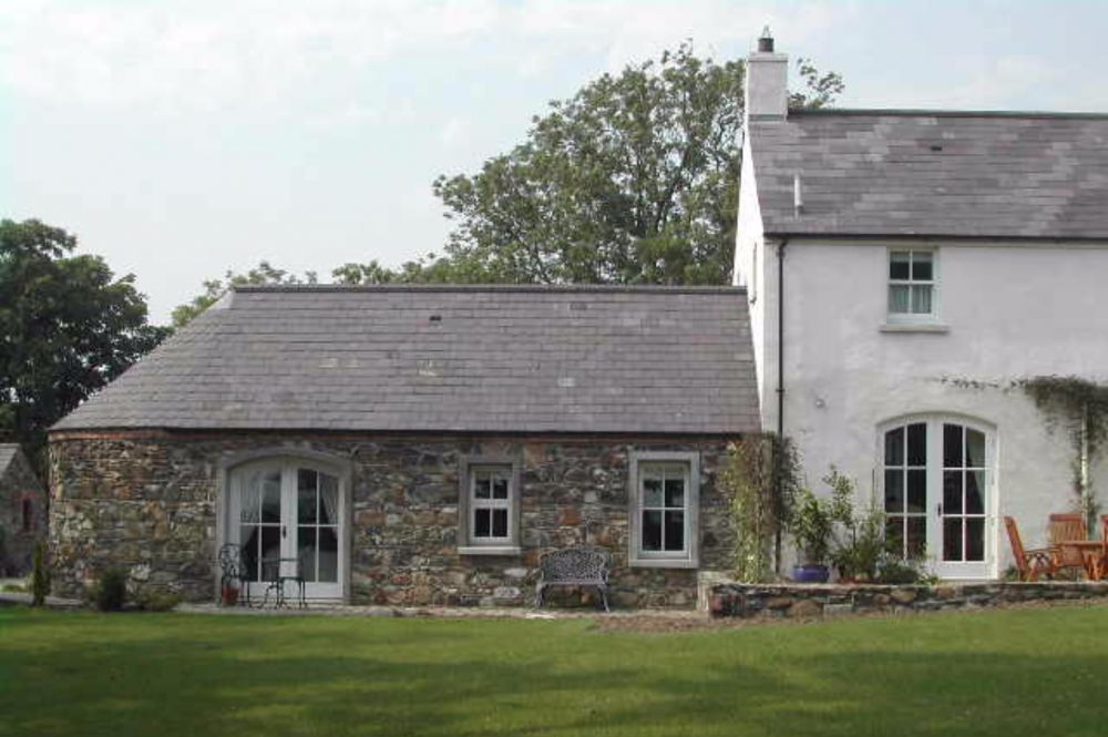 humble_new_build_irish_cottage_1