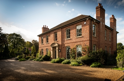 Country Estate with Stables and Sand School in Effingham, Surrey