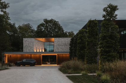 A Fusion of Heritage and Modern Elegance
