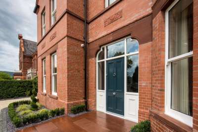 New Build Replica Home in Conservation Area