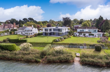Contemporary yet understated coastal residence, Chichester Harbour, West Sussex